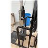 Image 5 : York 2001 Home Gym with Pec Mate Attachment and Bench