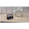 Image 1 : Heritage Four-Square Waffle Maker, Toastmaster Electric Kettle, and Bread Maker