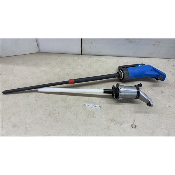 2 Barrel Pumps