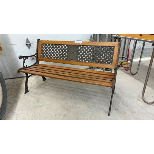 Ducks Unlimited Cast Iron and Wood Garden Bench with Duck Motif Lattice Back 29 x 49 x 21"