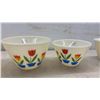 Image 4 : Fire-King Tulip Pattern Milk Glass Nesting Mixing Bowl Set with Lid, Five Pieces