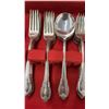 Image 4 : Wm. Rogers Remembrance Silver-Plated 44-Piece Flatware Set with Presentation Case