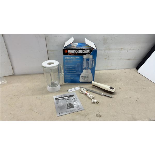 Black & Decker Home Crush Master 450-Watt 10-Speed Blender BL10450H & Electric Knife
