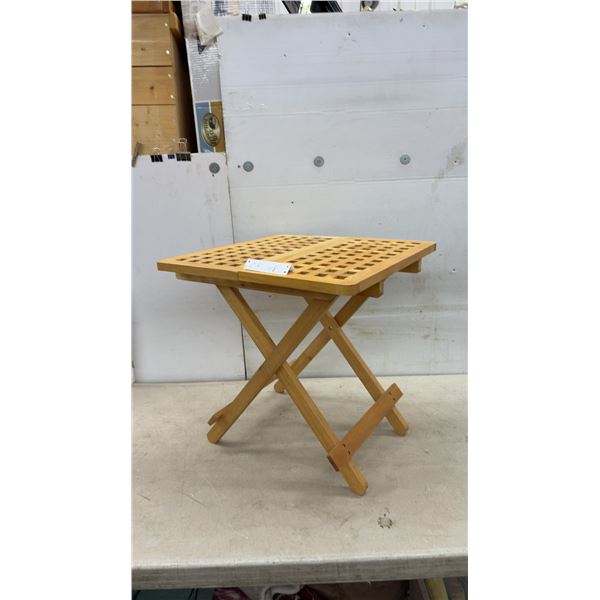 Wooden Folding Side Table with Lattice Top and X-Frame Base