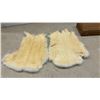 Image 4 : 2 Panda Design Rabbit Fur Mats and Inlaid Wooden Keepsake Box