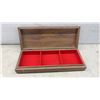 Image 7 : 2 Panda Design Rabbit Fur Mats and Inlaid Wooden Keepsake Box