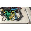 Image 8 : ITI Reel 40-Foot 14AWG Retractable Cord Reel, Blue Tub, Oil Drain Pan, Straps, and More