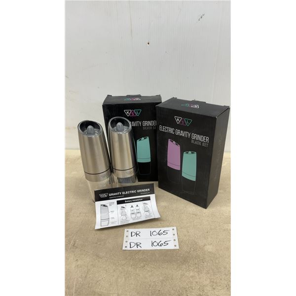 KSL Electric Gravity Grinder, Silver Set and Black Set, Plastic Is Chipped on 1
