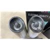 Image 2 : KSL Electric Gravity Grinder, Silver Set and Black Set, Plastic Is Chipped on 1
