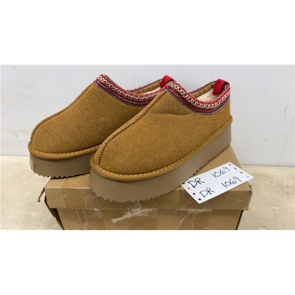 Brown Suede Platform Slip-On Slippers with Patterned Trim and Plush Lining, Size 42