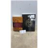 Image 1 : A Game of Thrones Illustrated Edition by George R. R. Martin and Collector's Edition Zelda Book