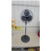 Image 1 : Windmere Black Pedestal Fan with Three Blades