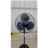 Image 2 : Windmere Black Pedestal Fan with Three Blades