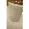 Image 7 : Vintage Two-Tone Stoneware Jug and Blow Butter Churn No. 20 Made in England