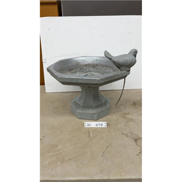 Cast Concrete Octagonal Bird Bath with Bird Figurine on Pedestal Base