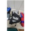 Image 4 : Four Personal Flotation Devices Including Oceanic and Fluid Adult Life Vests