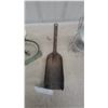 Image 4 : Kitchen Scale, Metal Utility Scoop, and Railway Kerosene Lantern