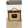 Image 5 : Danelectro Guitar Amp -Working