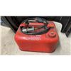 Image 5 : Mercury 4.5 Horsepower Outboard Motor with Marine Fuel Tank and Fuel Line