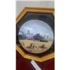 Image 4 : Terry Mc Lean "Prairie Gold" Internatioal Heritage Series Collector Plate in Octagonal Oak Frame