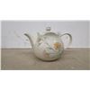 Image 9 : 4 Teapots, Cookie Jar Lid, and 1 China Man &Women