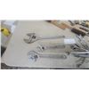 Image 3 : Black & Decker 7514 Jigsaw, Adjustable Wrenches, Combination Wrench Set, and More