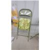 Image 3 : Pair of Vintage Olive Green Metal Folding Chairs with Floral Upholstered Seats and Backs
