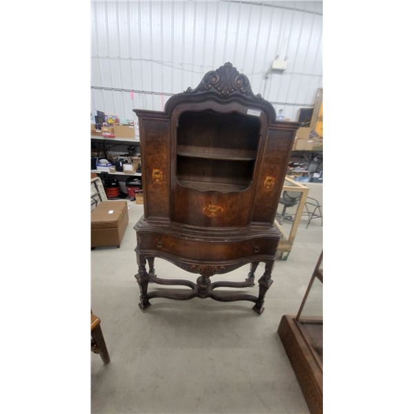 Baroque Revival Style Walnut Veneer Display Hutch with Carved Pediment and Marquetry Inlay 73 x 47