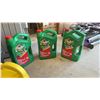 Image 3 : Rubbermaid ActionPacker Storage Container with Full Quaker State Oil, Prestone, Castro & WD40 Half