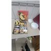 Image 1 : Christmas Carol Clock, 10 Deluxe Jigsaw Puzzles Set, and Two White Ribbed Mixing Bowls