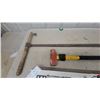 Image 2 : Sledge Hammer with Fiberglass Handle, T-Handle Soil Digger and Florcent Light