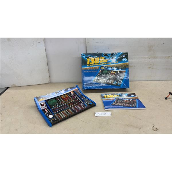 Science Fair 130 in One Electronic Project Lab Model 28-259 with Manual