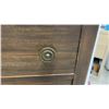 Image 3 : Vintage Three-Drawer Walnut Chest of Drawers with Cabriole Legs and Casters 32 x 17 x 37