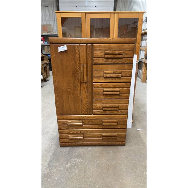 Oak Gentleman's Chest with Cabinet and Six Drawers 55 x 36 x 18