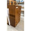 Image 2 : Oak Gentleman's Chest with Cabinet and Six Drawers 55 x 36 x 18
