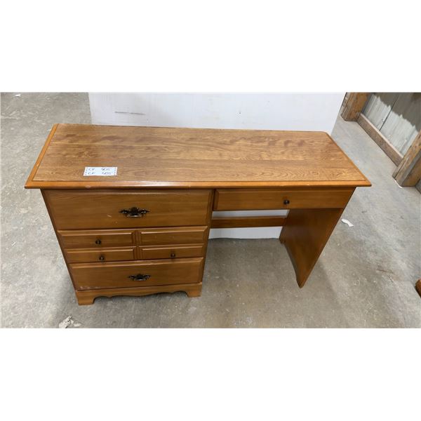 Traditional Oak Single Pedestal Desk with 4 Drawers and Brass Bail Pulls 49 x 17 x 30