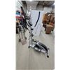 Image 1 : CardioStyle F-494 Elliptical Cross-Trainer Exercise Machine