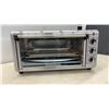 Image 6 : Black+Decker Stainless Steel Convection Toaster Oven with Baking Pan and Rack
