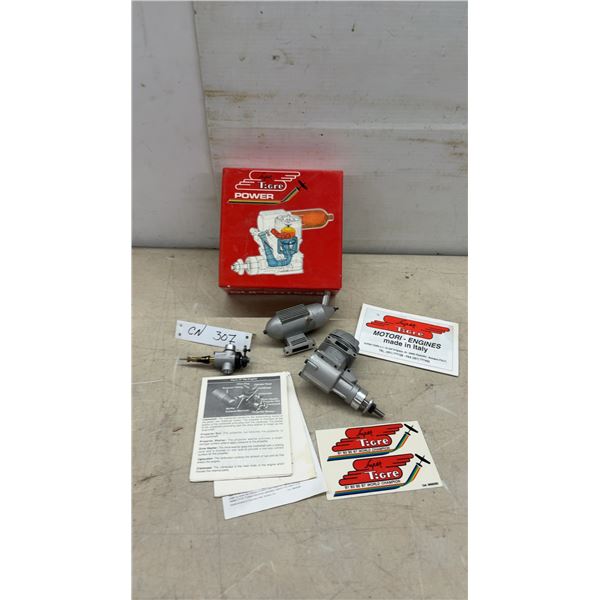 Super Tigre .40 Glow Engine (New in Box) for Model Airplanes with Muffler, Made in Italy