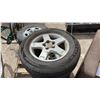 Image 7 : Set of Four Setula 4 Season RA03 235/60R16 Tires on Five-Spoke Aluminum Rims for Equinox