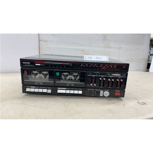 Philips Integrated Compact Stereo System with Dual Cassette Deck, AM/FM Tuner, Turntable & Dust