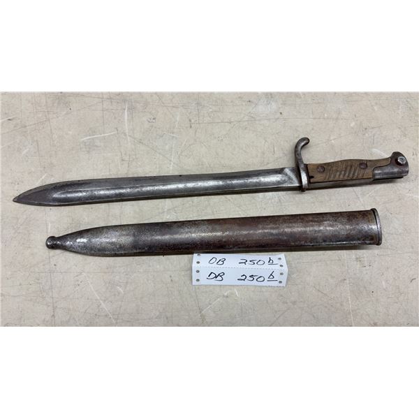 German Model 1884/98 Bayonet with Metal Scabbard, 20" Overall Length