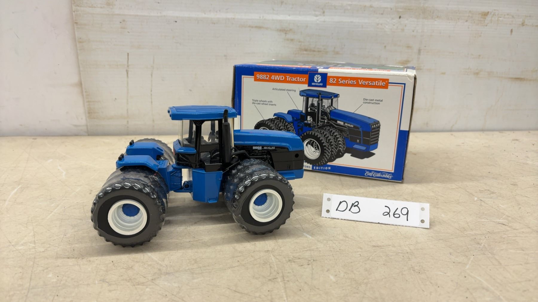 Ertl Collectibles New Holland 9882 4WD Tractor 82 Series Versatile Die ...