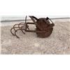 Image 4 : Vintage Hand-Push Garden Cultivator with Rotary Blades and Wooden T-Handle