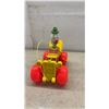 Image 12 : Fisher-Price Mobile TV Unit, Husky Helper Front Loader & Jalopy