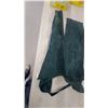 Image 5 : 2 Sets Leather Riding Chaps with Full-Length Leg Zippers and Buckle Closure