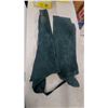 Image 7 : 2 Sets Leather Riding Chaps with Full-Length Leg Zippers and Buckle Closure