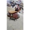 Image 4 : Elan by Collegiate English Side Saddle, Brown Leather with Suede Seat