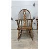 Image 2 : His & Hers, Pair of Windsor Style Bow-Back Wooden Rocking Chairs with Quatrefoil Splat Design