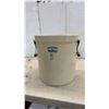 Image 8 : Sunburst Ceramics Ltd. 5-Gallon Stoneware Crock with Lid and Wire Bail Handles